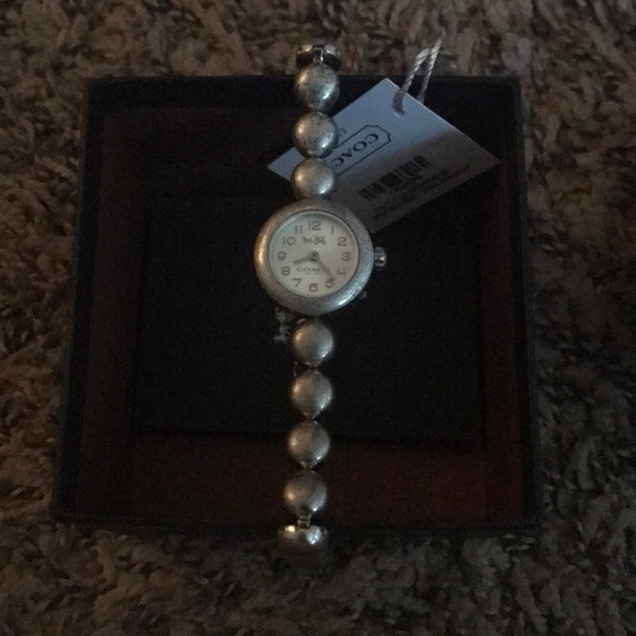 Coach Watch - Picture 3 of 3